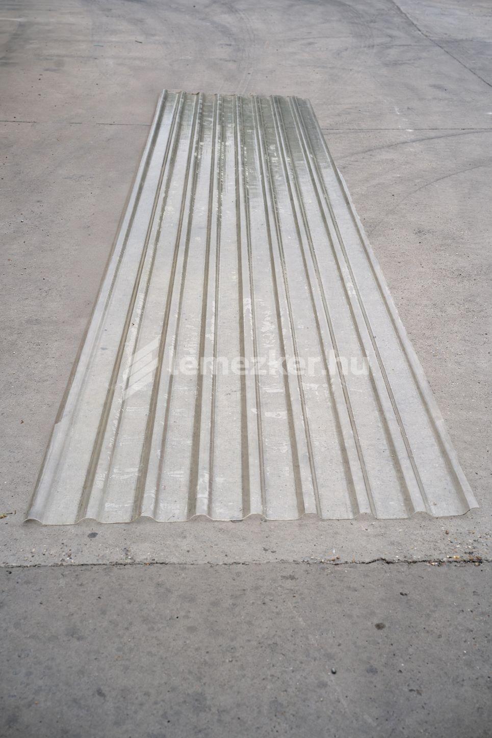 Trapézlemez bevilágító - 9